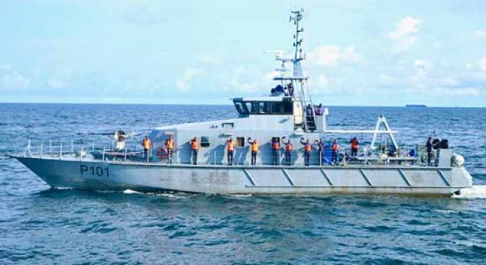 Navy intercepts 15,540 litres of petrol in Badagry